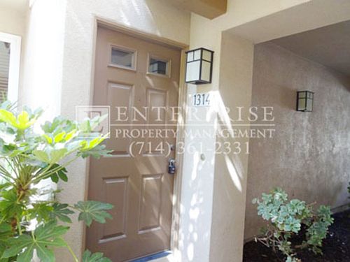 1st image of 1314 S Country Glen Way