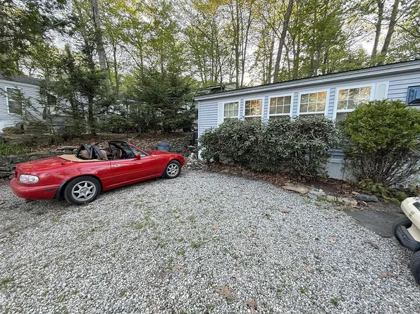 321 Yona Drive, Rochester, NH 03839