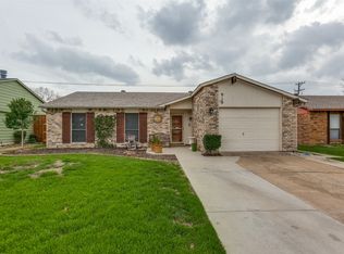 910 Rolling Ridge Dr, Allen, TX 75002