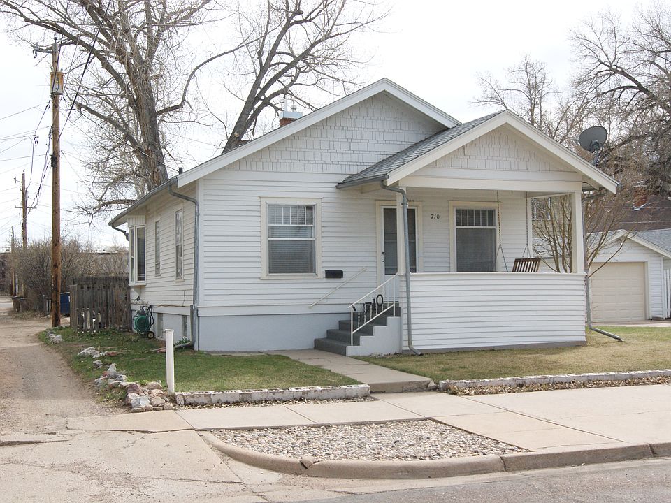 1st image of 710 Bradley St