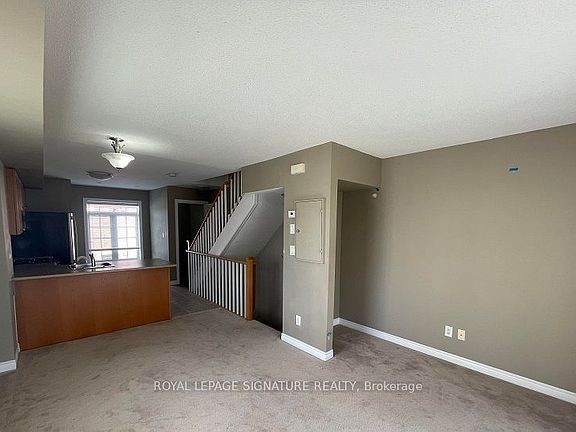 4th image of 870 Jane St #218