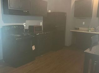 542 W Sanders Ave, Holly Springs, MS 38635