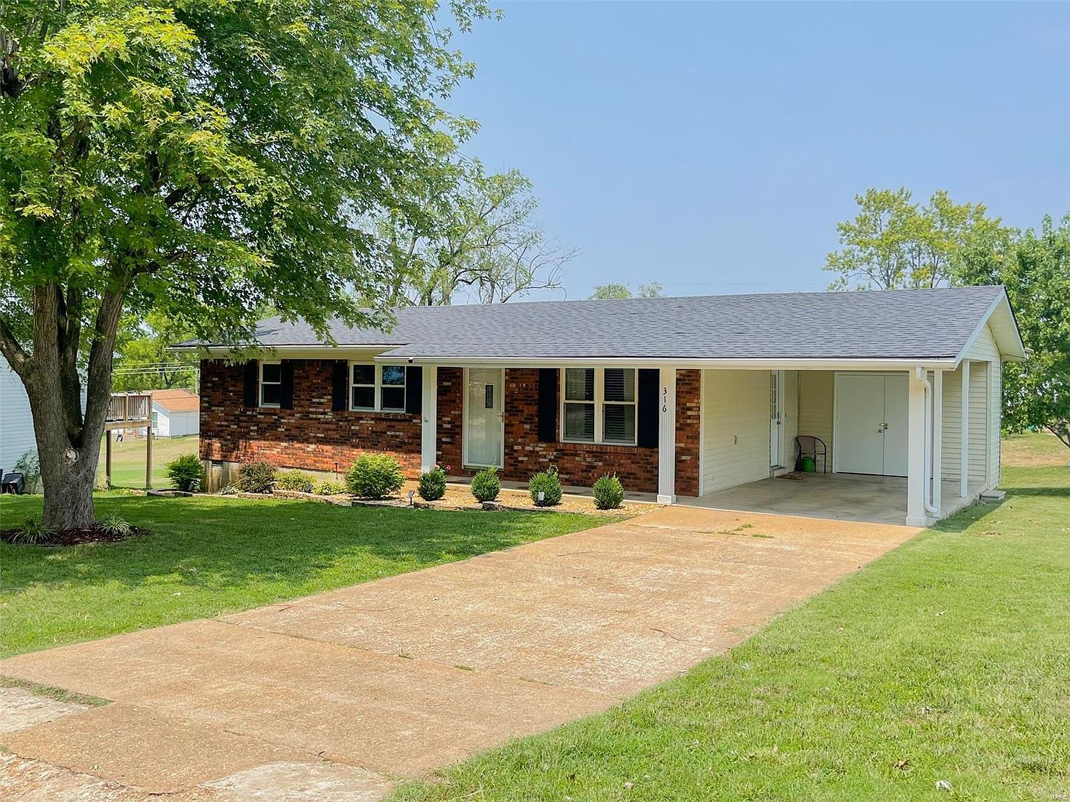316 Bass St, Park Hills, MO 63601 Zillow