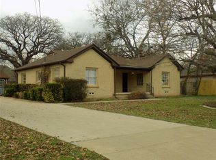 3201 Caddo Trl, Lake Worth, TX 76135
