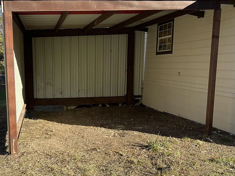 320 S 4th St — Photo 18