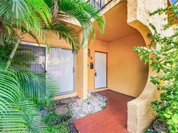 13711 SW 84th Street #F, Miami, FL 33183