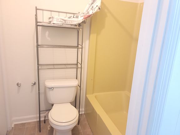 3rd image of 404 Gwaltney Dr