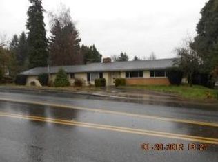 11695 SW Walnut St, Tigard, OR 97223