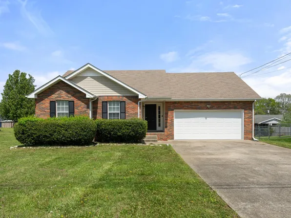 239 Moncrest Dr, Clarksville, TN 37042