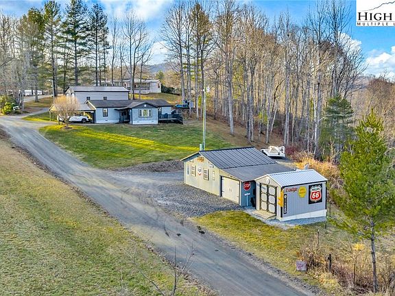 5th image of 747 Nathans Creek School Road