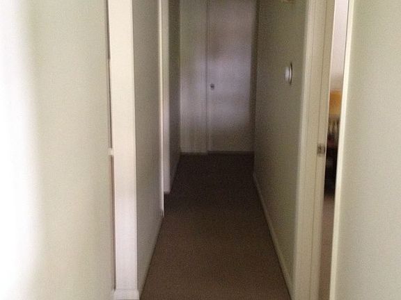 4th image of 109 Woodcrest Dr