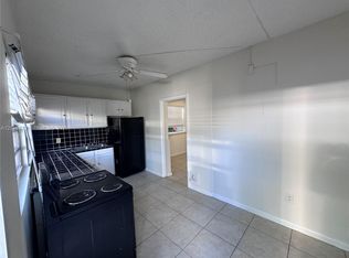 2443 Cleveland St, Hollywood, FL 33020