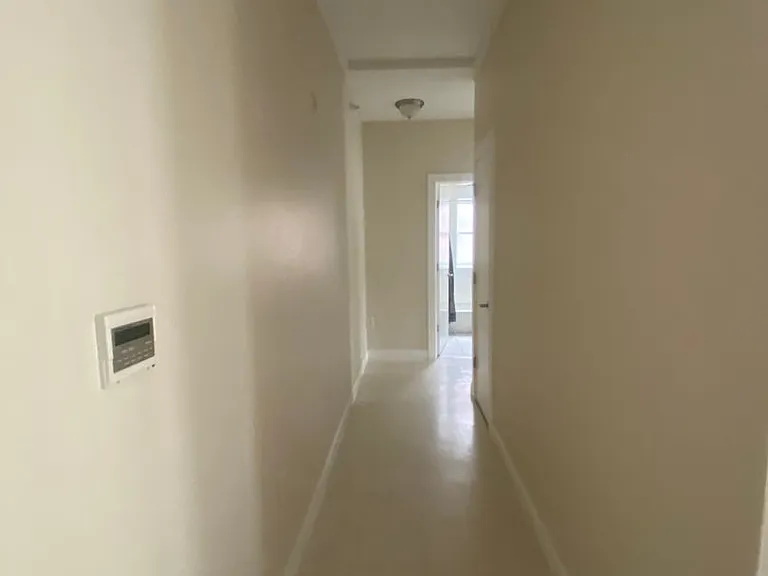 1733 N Meridian St — Photo 6