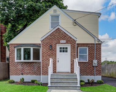 14 Emporia Avenue, Elmont, NY, 11003