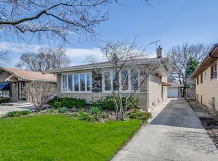 9011 S Sacramento Ave, Evergreen Park, IL