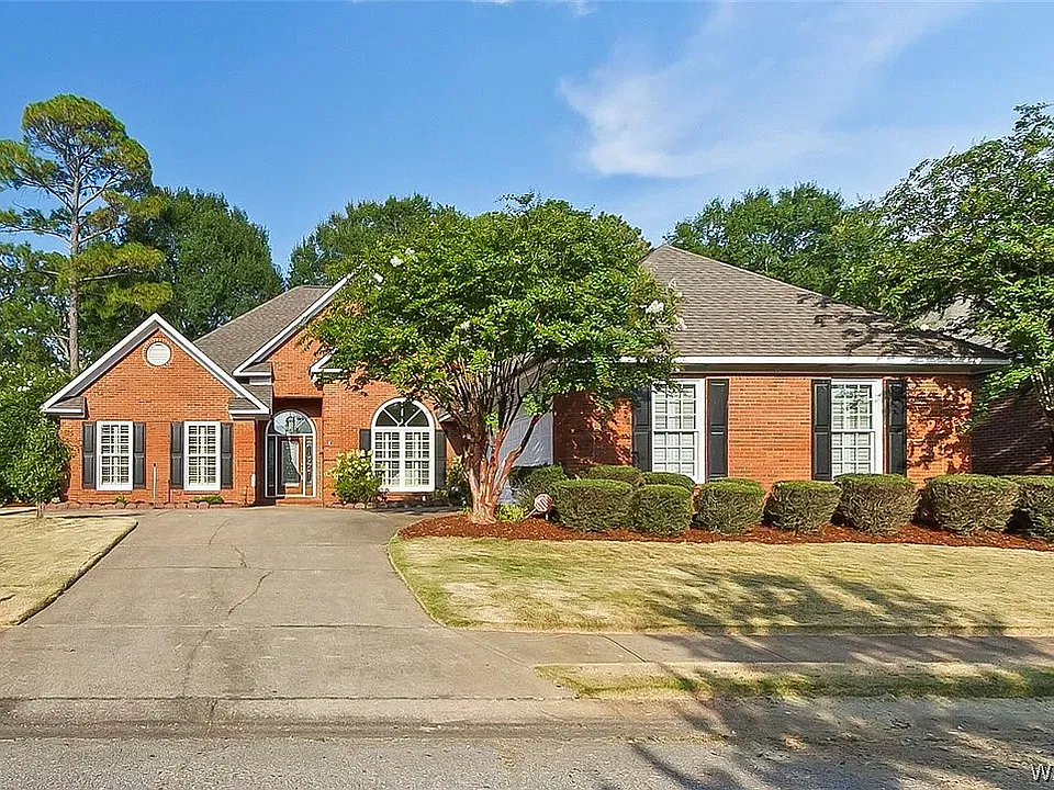 3933 Gaineswood Ln