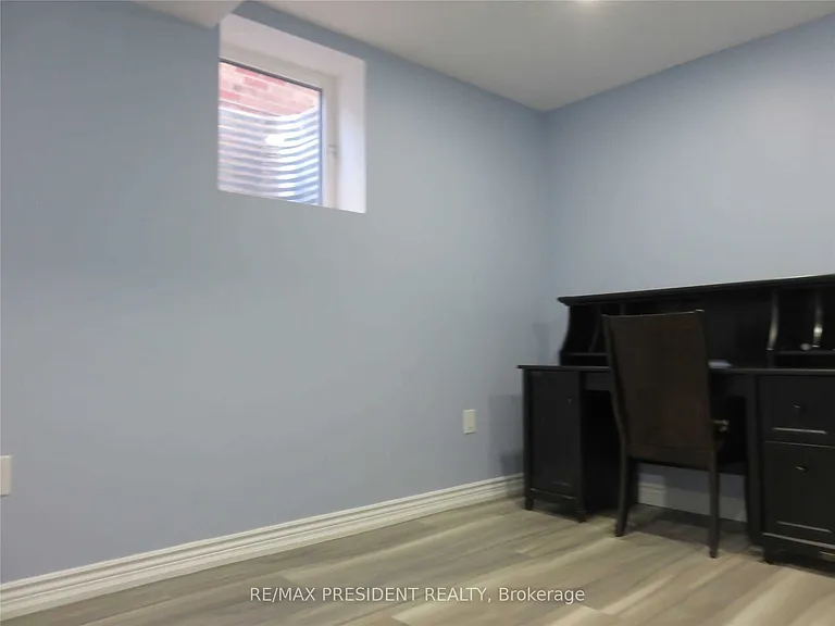 32 Ventura Ave #BASEMENT — Photo 9