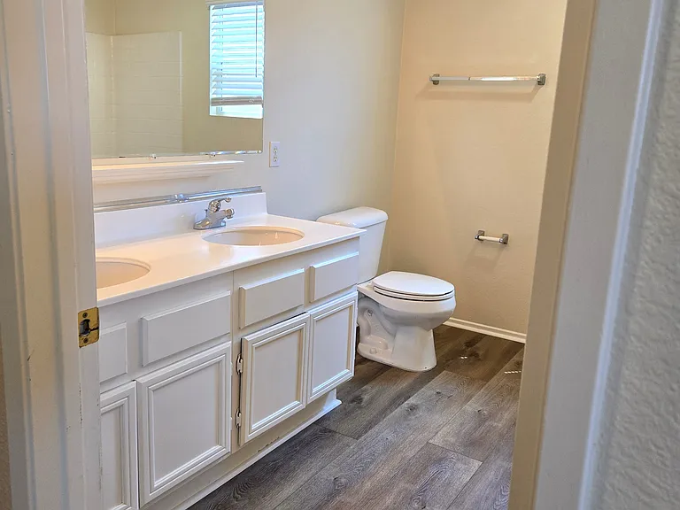 29270 Wrangler Dr — Photo 31