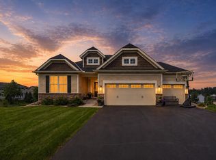 1696 73rd St W, Inver Grove Heights, MN 55077