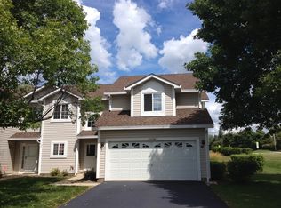 17738 W Premier Dr #1, Gurnee, IL 60031