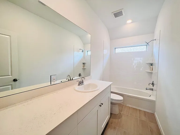 4922 Sand Clouds Dr — Photo 6