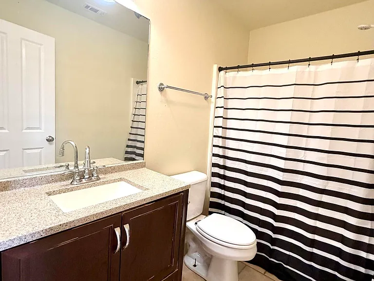 18163 Pinehurst Dr — Photo 27