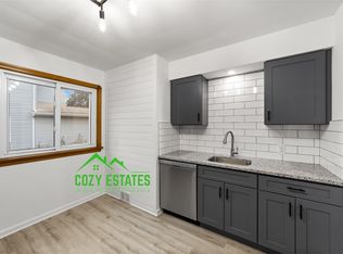 6229 Stanbury Rd, Parma, OH 44129