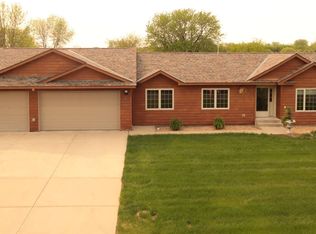 6835 Finland Ave, Warsaw, MN 55087