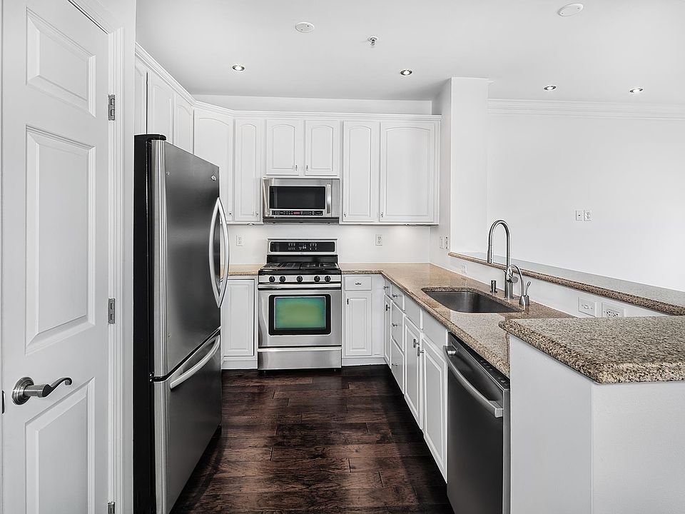 9 Lydia Dr, West New York, NJ 07093 Zillow