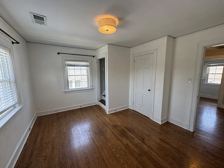 310 Yeardley Ave — Photo 26