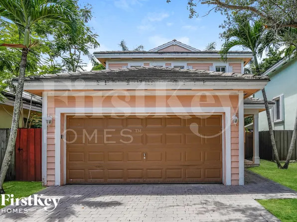 3432 NE 3rd Dr, Homestead, FL 33033