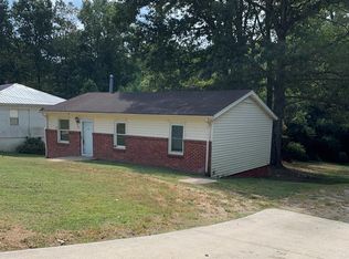 935 Ferry Rd, Danville, VA 24541