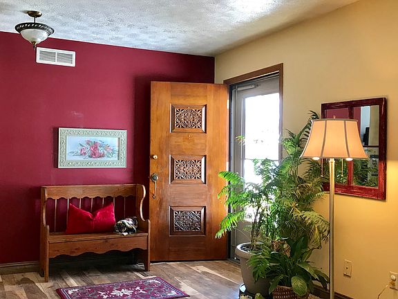 3rd image of 1121 William Ct
