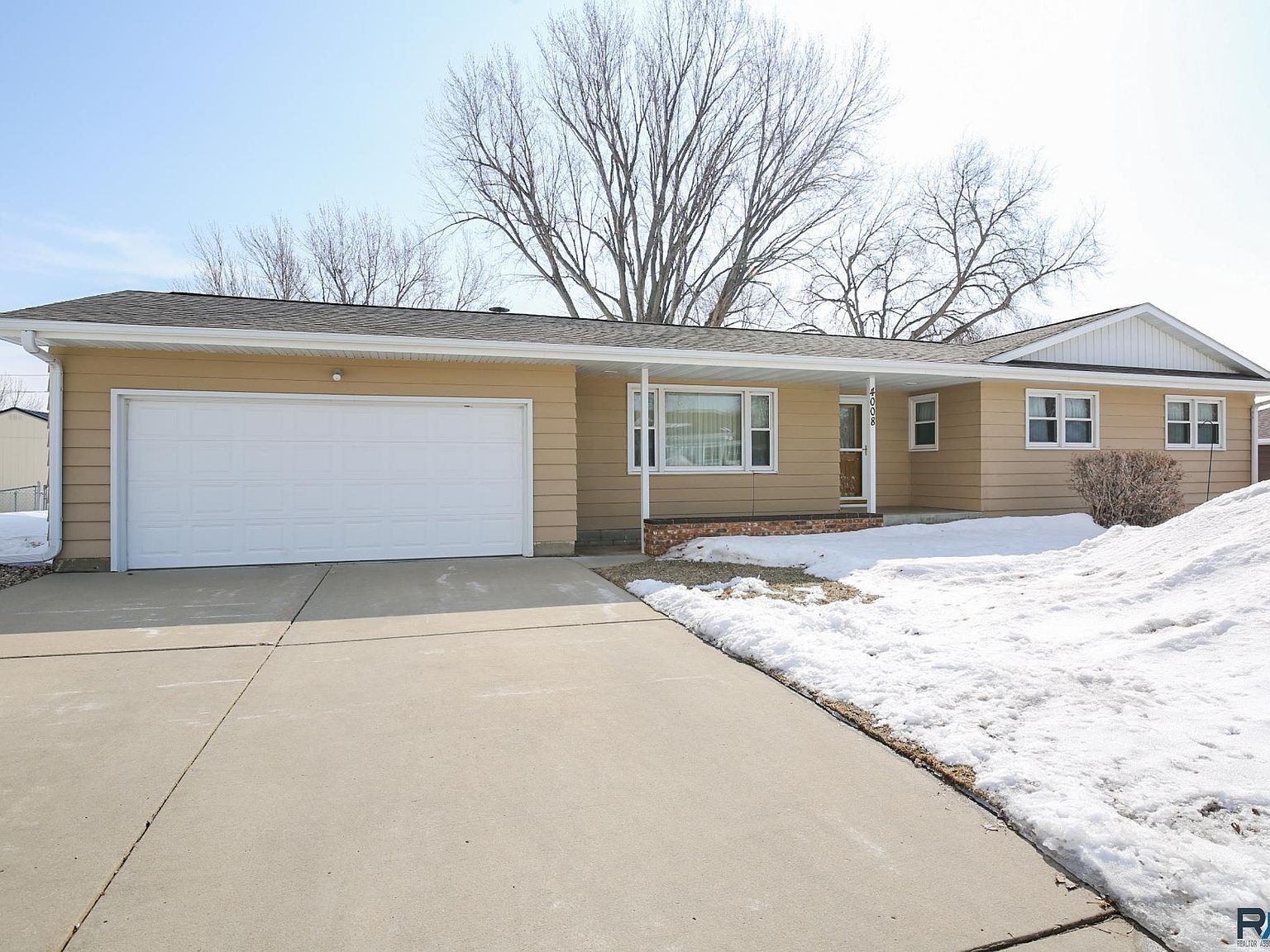 4008 S Marion Rd, Sioux Falls, SD 57106 Zillow