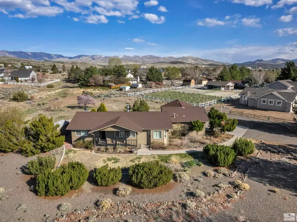 1059 Tenabo Ln, Gardnerville, NV 89410