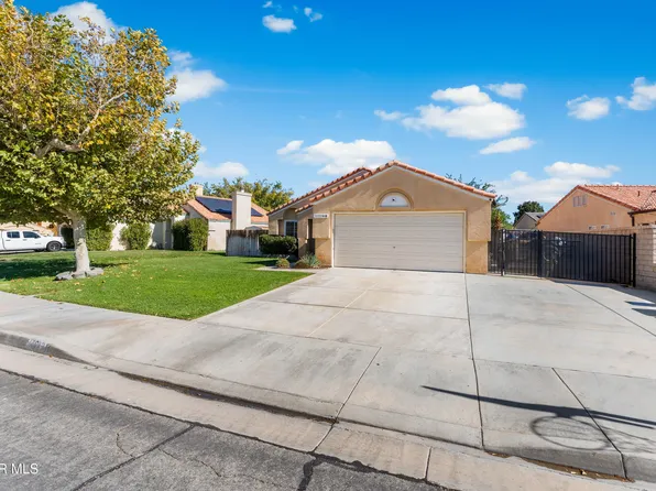 45712 Saint Andrews St, Lancaster, CA 93534