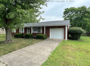 106 Limestone Dr, Eleanor, WV 25070