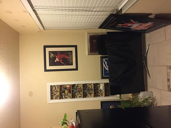 4th image of 3059 Belden St