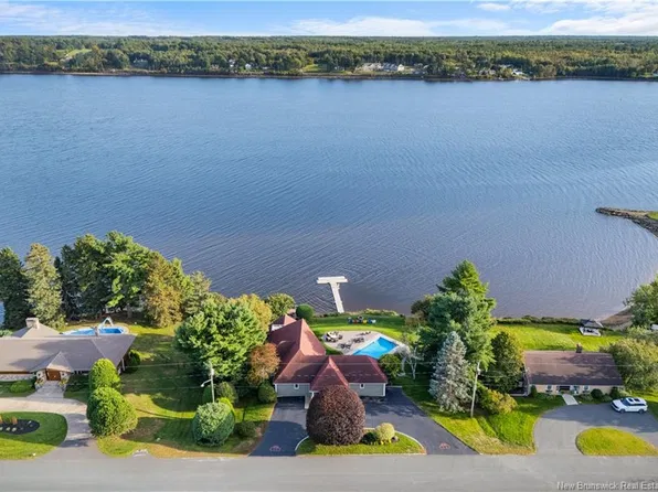 36 Rosebank Dr, Miramichi, NB E1V 5M5