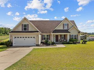 653 Hendrix Rd, Raeford, NC 28376