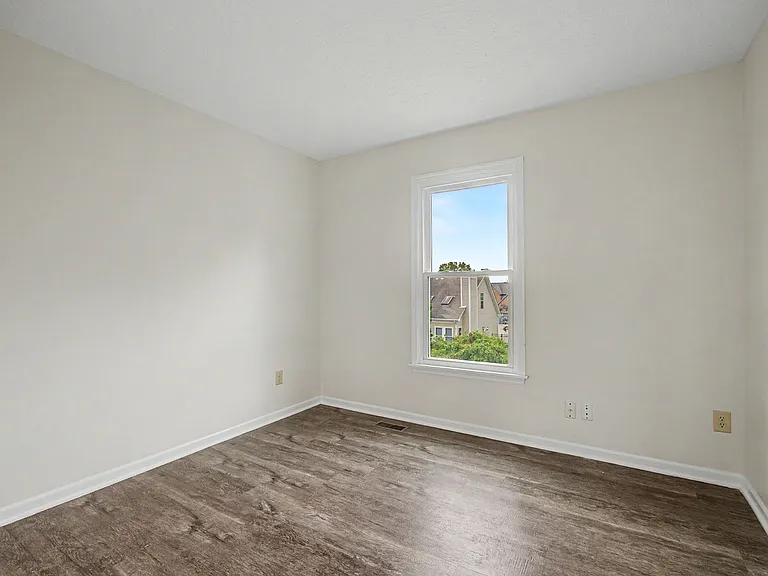 2242 Rosina Dr — Photo 29
