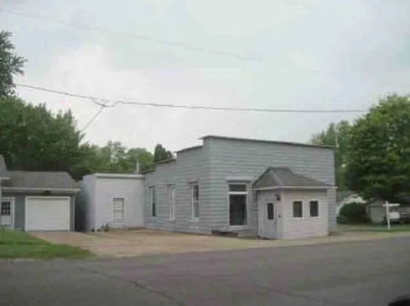 210 North Ave, Bloomingdale, MI 49026