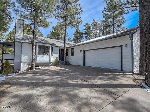 4th image of 3380 N Country Club Dr