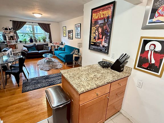 5th image of 12 Commonwealth Ct APT 8