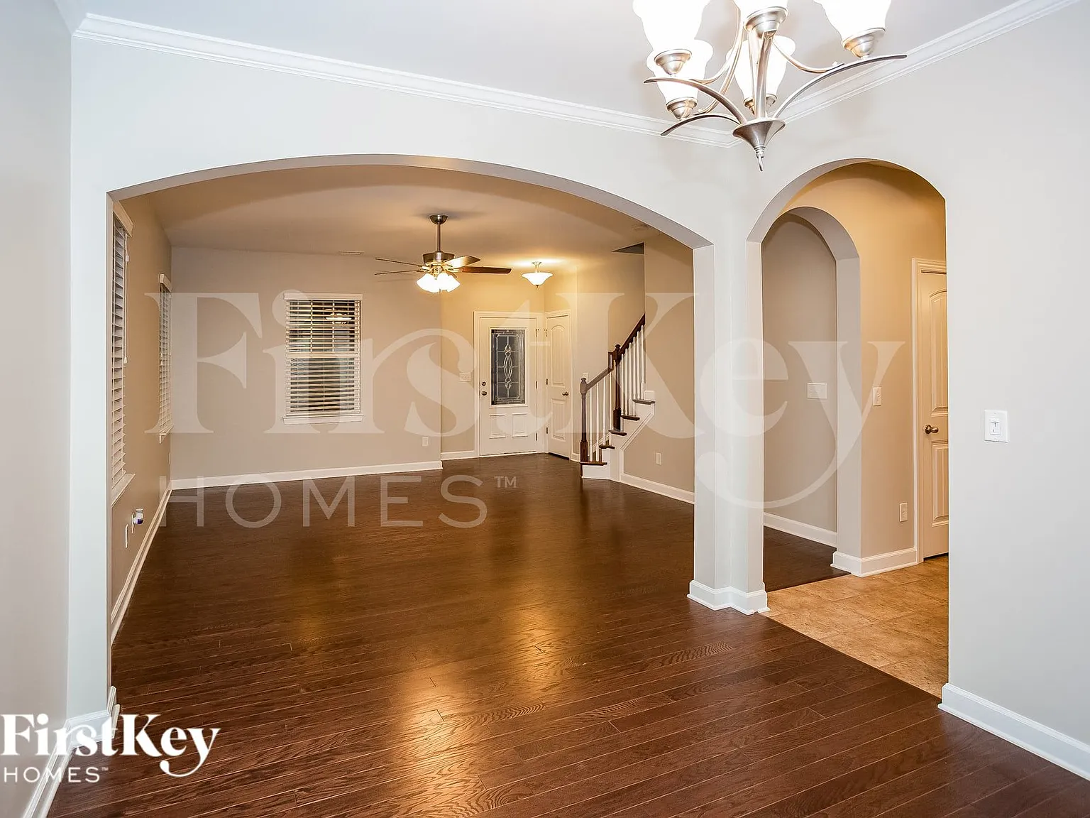 3 bed, 2.5 bath, 1878 sqft, $2,755 — Photo 4