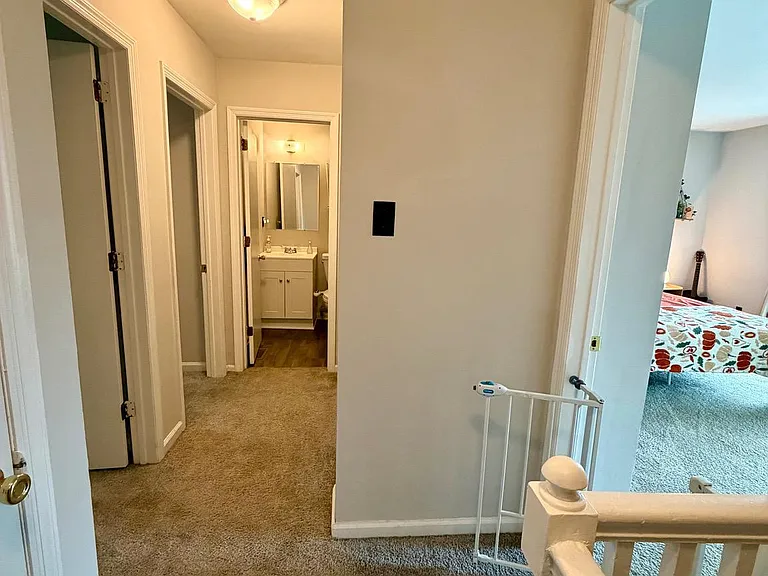 415 Strathaven Ct — Photo 12