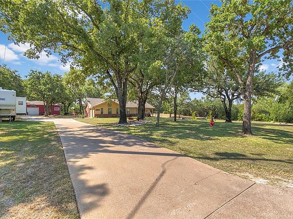 3rd image of 6605 Victorian Ct