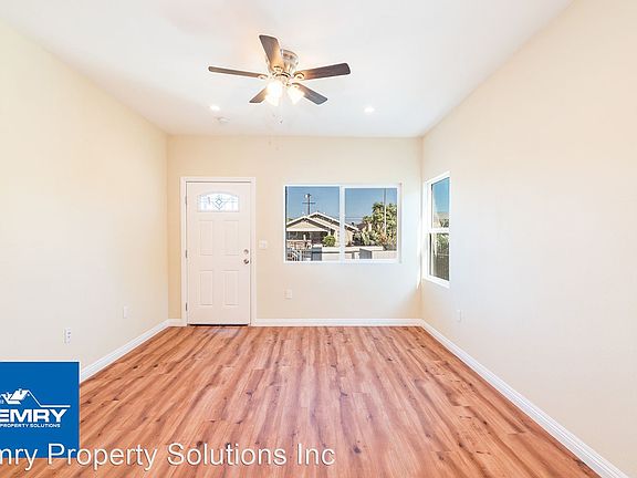 3rd image of 4501 S Gramercy Pl #4503
