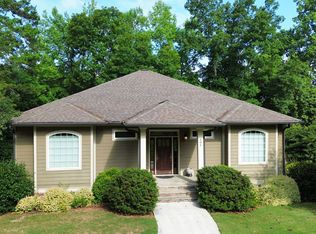 404 Cole Rd, Townville, SC 29689