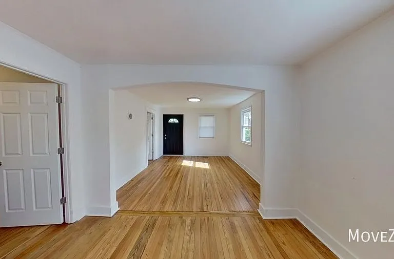 1710 Oakwood Ave — Photo 20